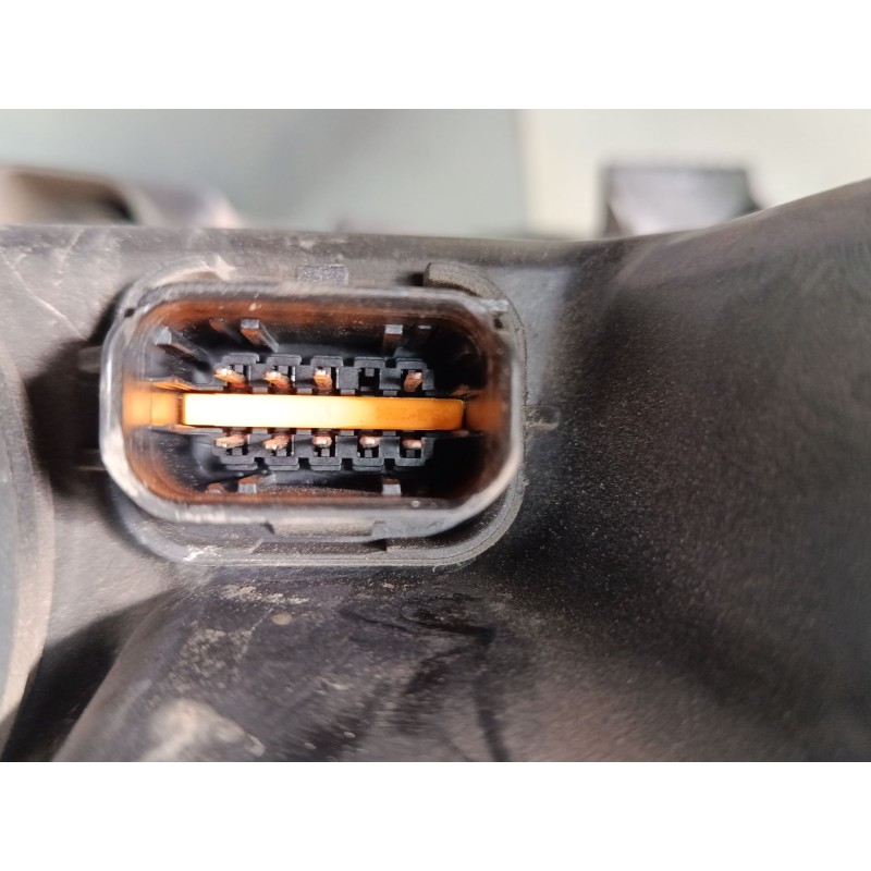 Recambio de faro izquierdo para citroën c4 picasso i monospace (ud_) 1.6 hdi 110 referencia OEM IAM 16298100  