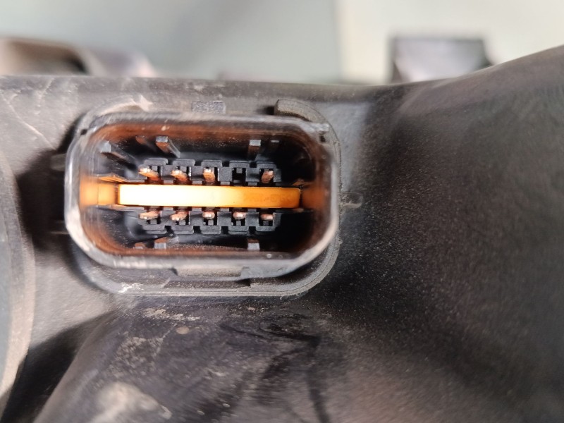 Recambio de faro izquierdo para citroën c4 picasso i monospace (ud_) 1.6 hdi 110 referencia OEM IAM 16298100  