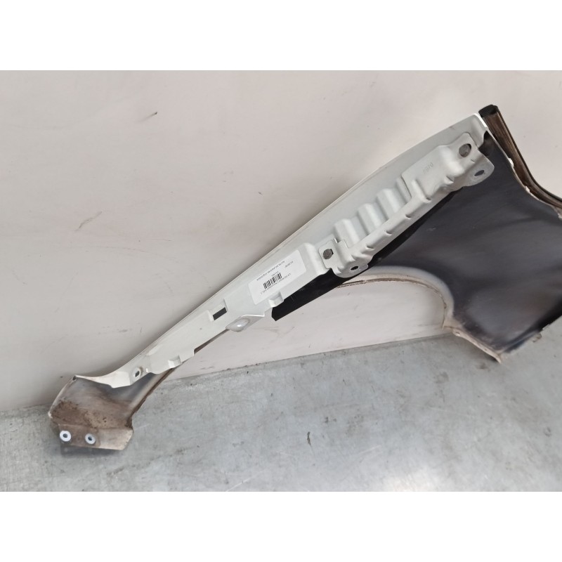 Recambio de aleta delantera izquierda para citroën c4 picasso i monospace (ud_) 1.6 hdi 110 referencia OEM IAM   