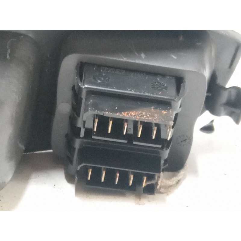 Recambio de mando elevalunas delantero izquierdo para renault megane scénic (ja0/1_) 1.9 dti (ja0n) referencia OEM IAM   