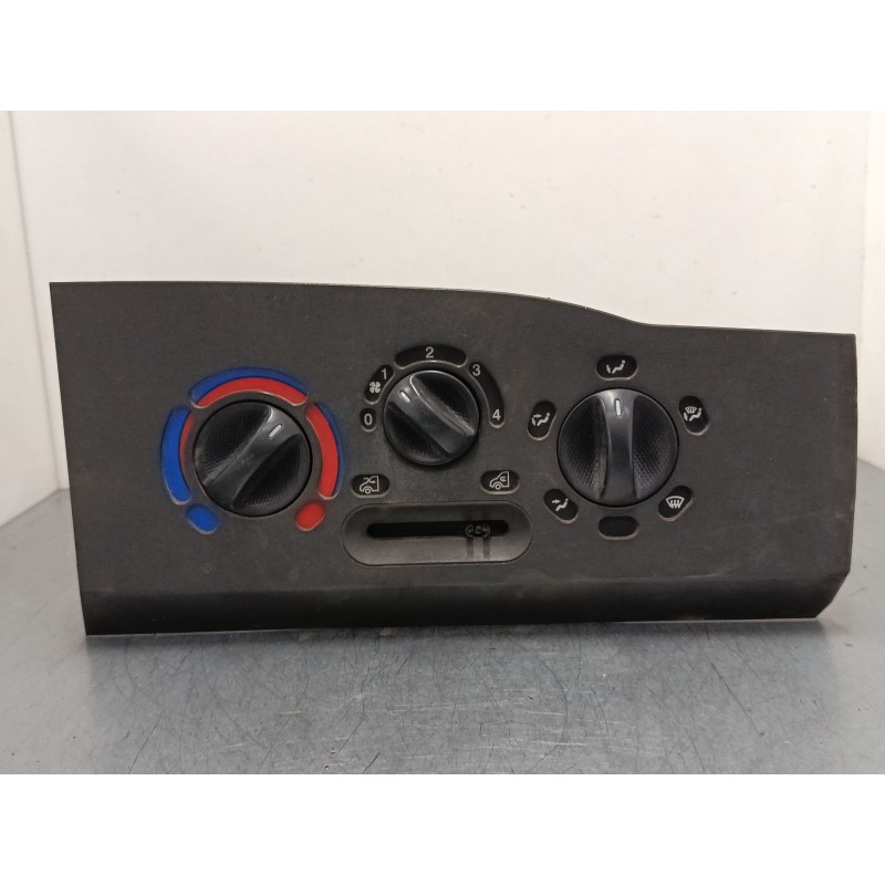 Recambio de mando calefaccion / a/a para iveco daily iii furgoneta 35 s 11 v,35 c 11 v referencia OEM IAM 123942200  