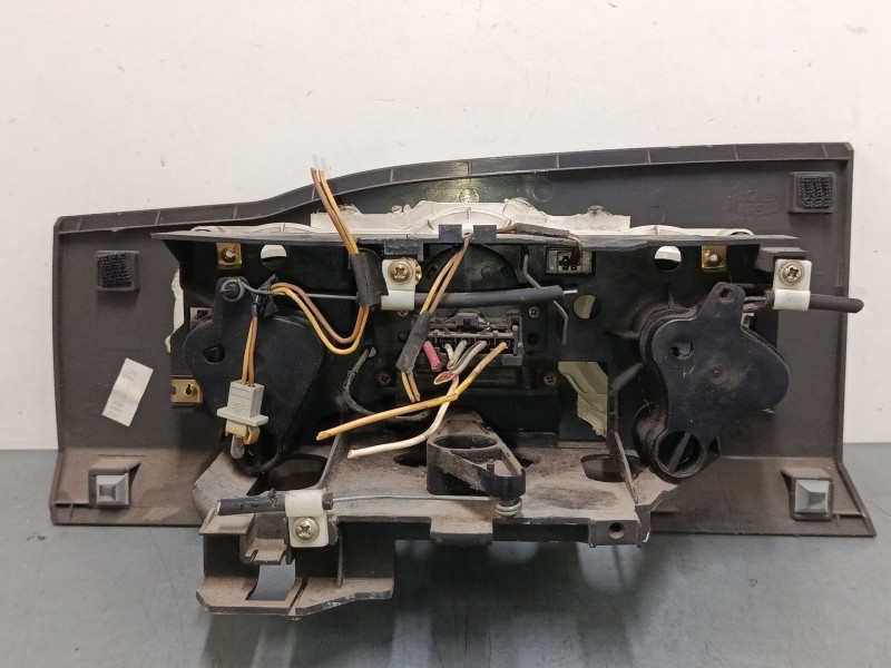 Recambio de mando calefaccion / a/a para iveco daily iii furgoneta 35 s 11 v,35 c 11 v referencia OEM IAM 123942200  