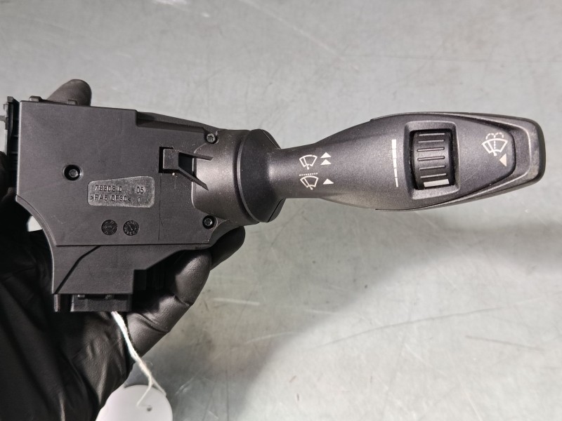 Recambio de mando limpiaparabrisas para ford fiesta vi (cb1, ccn) 1.4 tdci referencia OEM IAM 8A6T17A553AC  