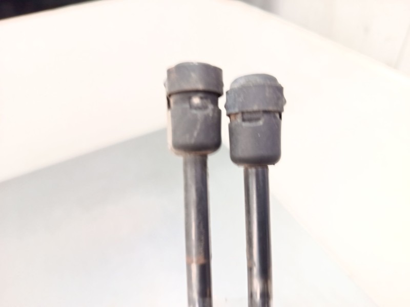 Recambio de amortiguadores malet/porton para renault scénic ii (jm0/1_) 1.6 (jm0c, jm0j, jm1b) referencia OEM IAM   