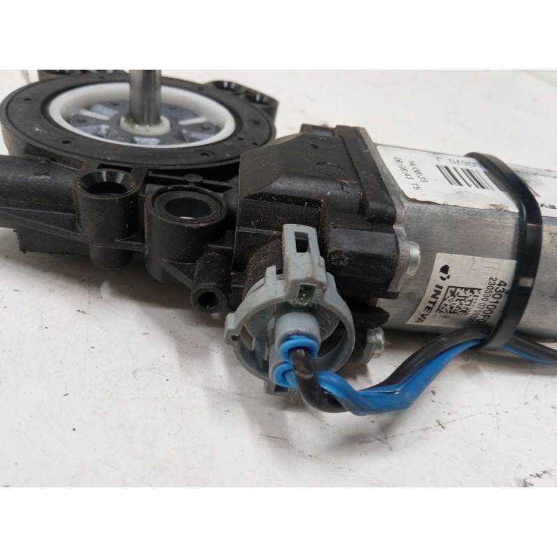 Recambio de motor elevaluna delantero derecho para citroën c3 ii (sc_) 1.2 vti 82 referencia OEM IAM   
