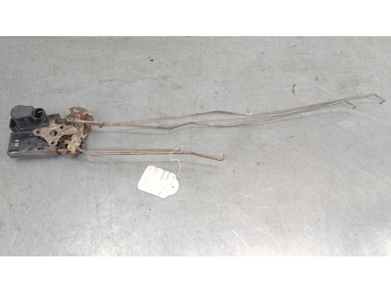 Recambio de cerradura puerta delantera derecha para daewoo lanos (klat) 1.3 referencia OEM IAM   