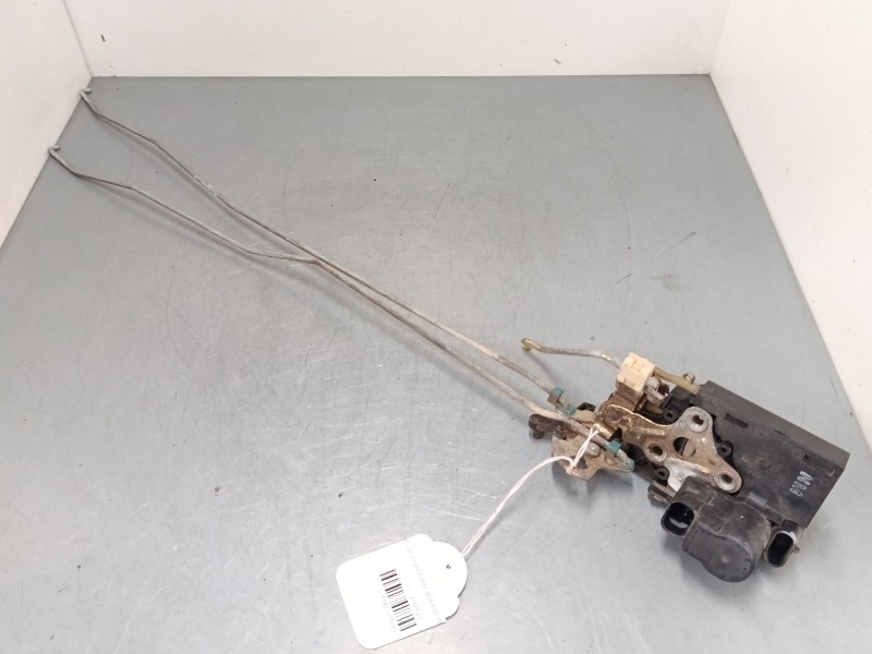 Recambio de cerradura puerta trasera derecha para daewoo lanos (klat) 1.3 referencia OEM IAM   