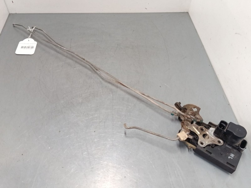Recambio de cerradura puerta trasera izquierda para daewoo lanos (klat) 1.3 referencia OEM IAM   
