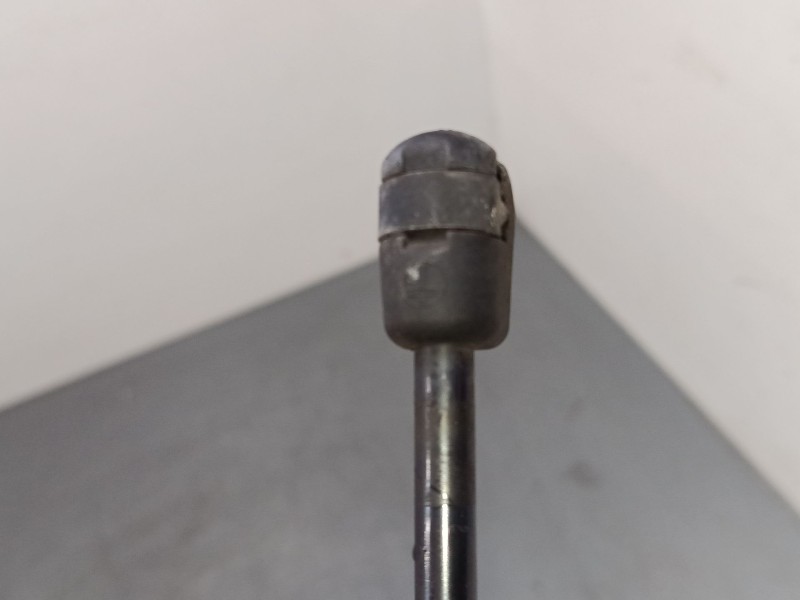 Recambio de amortiguadores capo para opel astra h twintop (a04) 1.8 (l67) referencia OEM IAM   