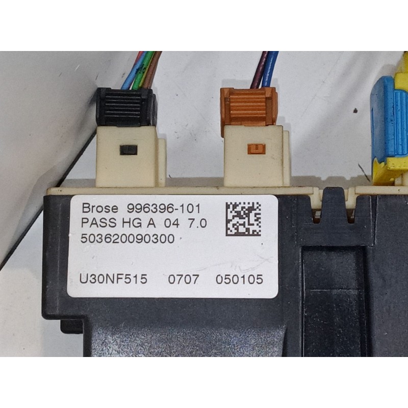 Recambio de elevalunas electrico delantero derecho para citroën c4 coupé (la_) 1.6 16v referencia OEM IAM 996396101  