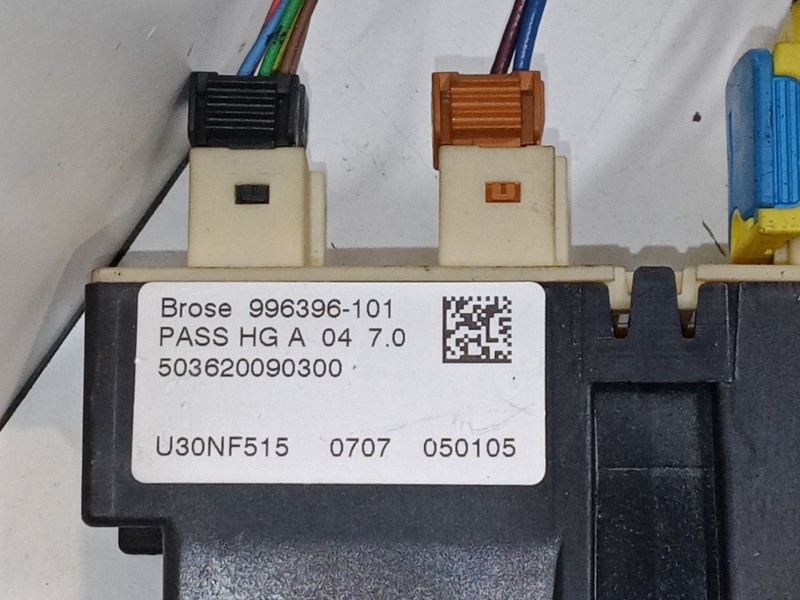 Recambio de elevalunas electrico delantero derecho para citroën c4 coupé (la_) 1.6 16v referencia OEM IAM 996396101  