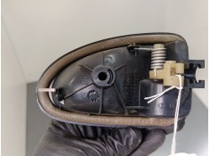 Recambio de maneta interior puerta delantera izquierda para renault megane i kombi van (ka_) 1.4 (ka0d) referencia OEM IAM 82000 2
