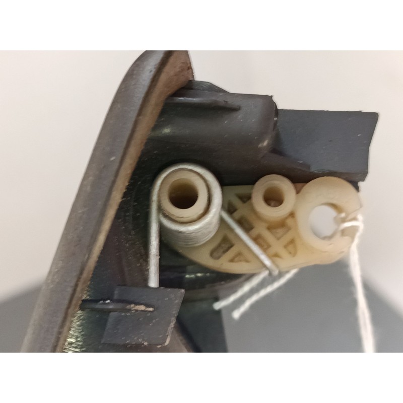Recambio de maneta interior puerta delantera izquierda para renault megane i kombi van (ka_) 1.4 (ka0d) referencia OEM IAM 82000