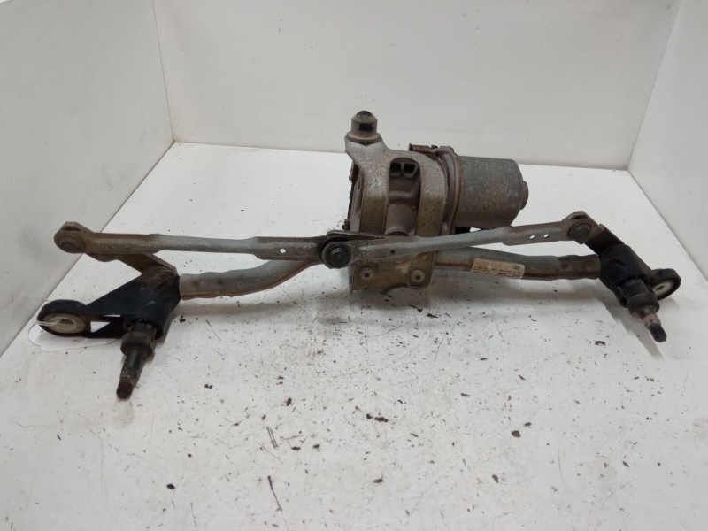 Recambio de motor limpia delantero para ford ecosport 1.0 ecoboost referencia OEM IAM GN1517504AE  