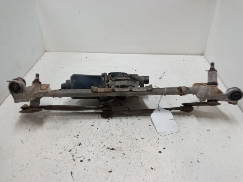 Recambio de motor limpia delantero para toyota yaris (_p1_) 1.3 (ncp10_, scp12_) referencia OEM IAM 8511052010  