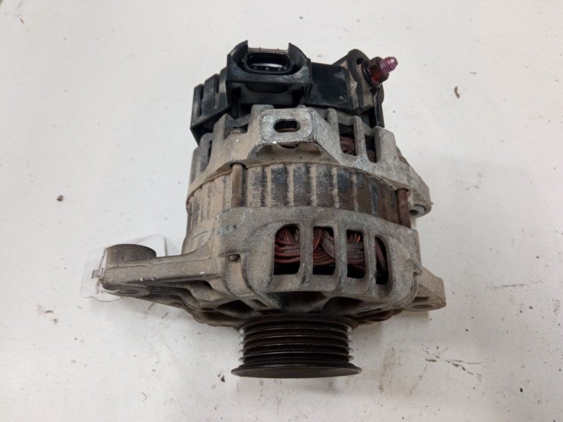 Recambio de alternador para hyundai i20 i (pb, pbt) 1.2 referencia OEM IAM 3730003300 2606900 