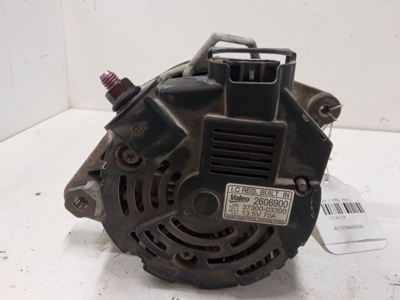 Recambio de alternador para hyundai i20 i (pb, pbt) 1.2 referencia OEM IAM 3730003300 2606900 