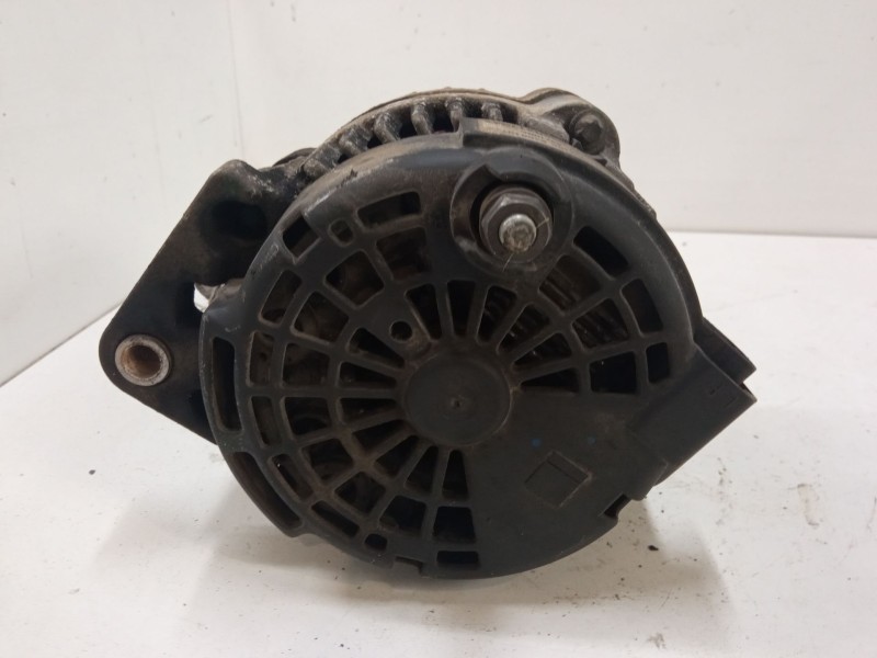 Recambio de alternador para opel zafira / zafira family b (a05) 1.7 cdti (m75) referencia OEM IAM 98031154CR 8980311541 