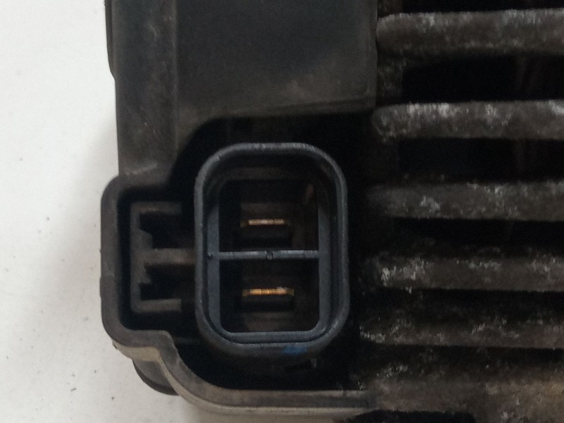 Recambio de alternador para opel zafira / zafira family b (a05) 1.7 cdti (m75) referencia OEM IAM 98031154CR 8980311541 