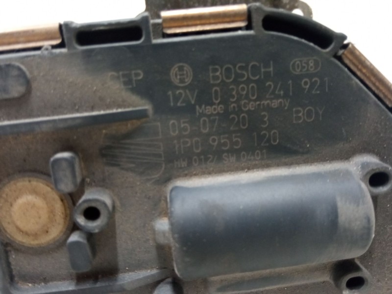 Recambio de motor limpiaparabrisas delantero derecho para seat leon (1p1) 1.9 tdi referencia OEM IAM   