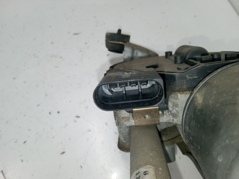Recambio de motor limpiaparabrisas delantero izquierdo para volkswagen golf plus v (5m1, 521) 1.9 tdi referencia OEM IAM   