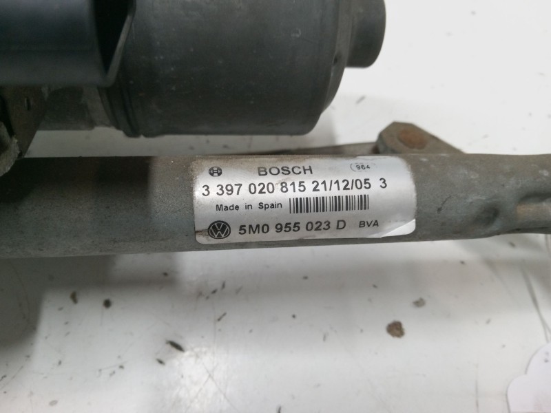 Recambio de motor limpiaparabrisas delantero izquierdo para volkswagen golf plus v (5m1, 521) 1.9 tdi referencia OEM IAM   
