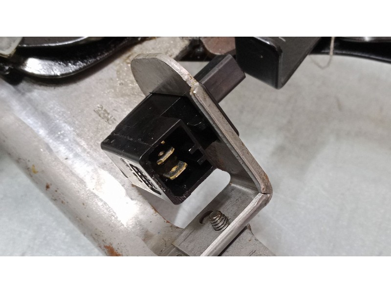 Recambio de palanca freno mano para peugeot 1007 (km_) 1.4 hdi referencia OEM IAM   
