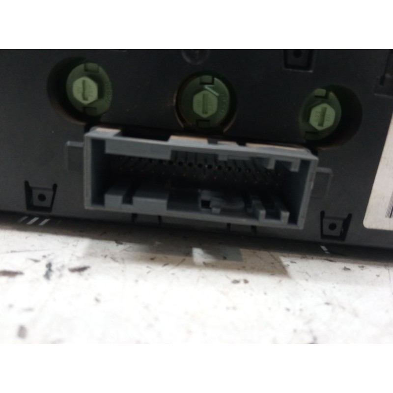 Recambio de pantalla interior reloj para opel corsa d (s07) 1.2 (l08, l68) referencia OEM IAM 565412769  