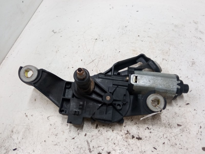Recambio de motor limpia trasero para bmw 1 (e87) 118 d referencia OEM IAM 692195904  