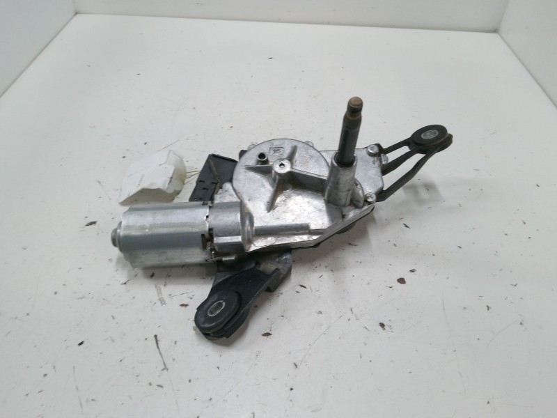 Recambio de motor limpia trasero para toyota yaris (_p9_) 1.4 d-4d (nlp90_) referencia OEM IAM 0390201825  
