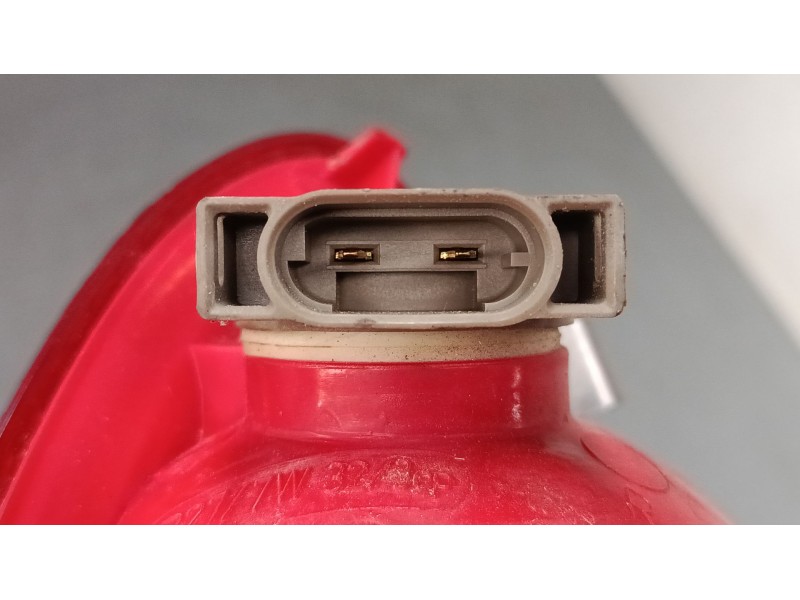 Recambio de piloto trasero derecho para chrysler pt cruiser (pt_) 1.6 referencia OEM IAM 05288742AG  