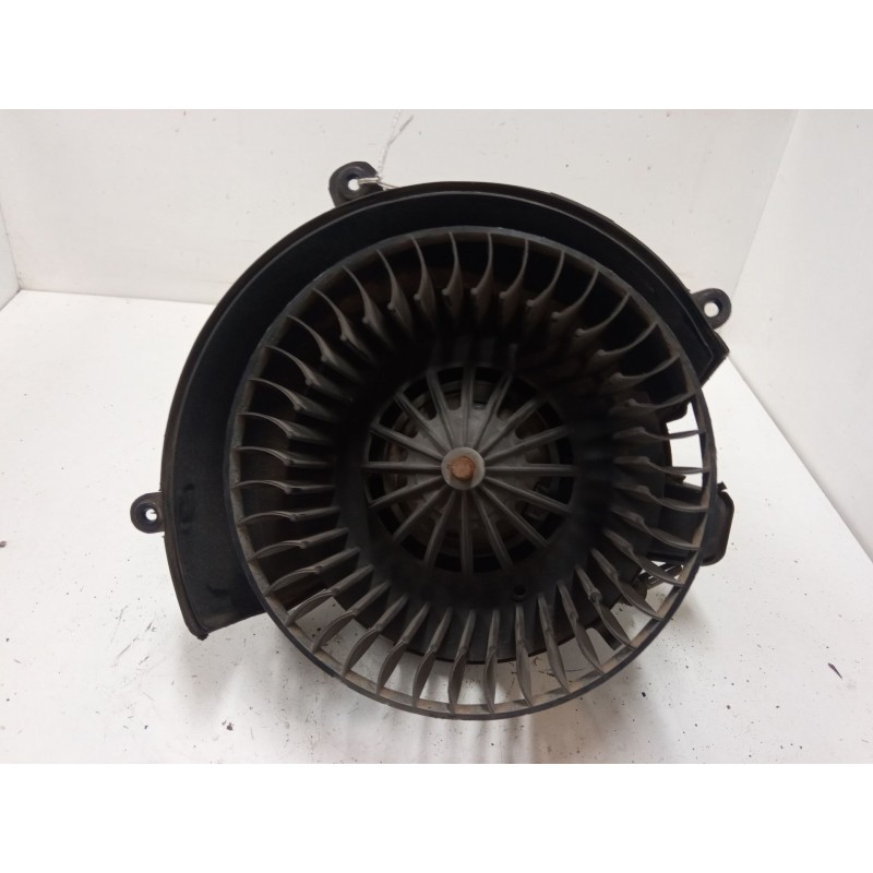 Recambio de motor calefaccion para opel zafira a monospace (t98) 2.0 dti 16v (f75) referencia OEM IAM 90437893  