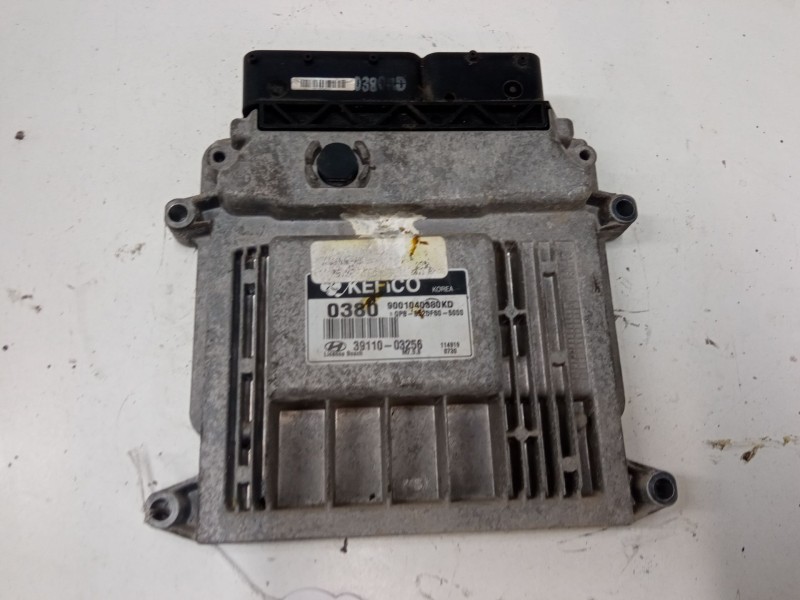 Recambio de centralita motor uce para hyundai i20 i (pb, pbt) 1.2 referencia OEM IAM 3911003256 9001040380KD 