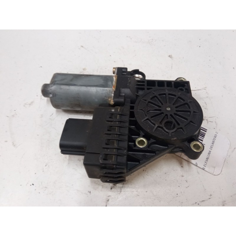 Recambio de motor elevaluna delantero derecho para ford mondeo iii sedán (b4y) 2.0 16v tddi / tdci referencia OEM IAM 0130821771