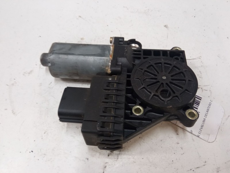 Recambio de motor elevaluna delantero derecho para ford mondeo iii sedán (b4y) 2.0 16v tddi / tdci referencia OEM IAM 0130821771