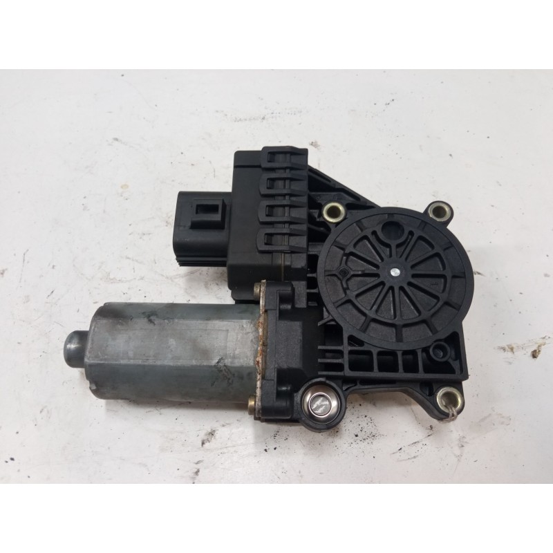 Recambio de motor elevaluna delantero izquierdo para ford mondeo iii sedán (b4y) 2.0 16v tddi / tdci referencia OEM IAM   
