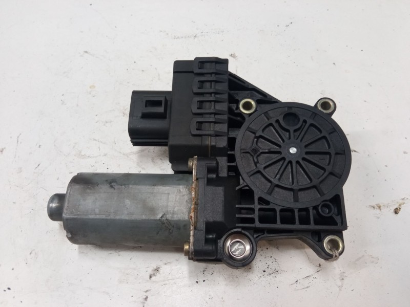 Recambio de motor elevaluna delantero izquierdo para ford mondeo iii sedán (b4y) 2.0 16v tddi / tdci referencia OEM IAM   