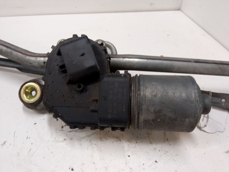 Recambio de motor limpia delantero para ford mondeo iii sedán (b4y) 2.0 16v tddi / tdci referencia OEM IAM 1S7117508AD 039024170