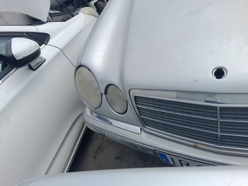 mercedes-benz clase e (w210) del año 1996