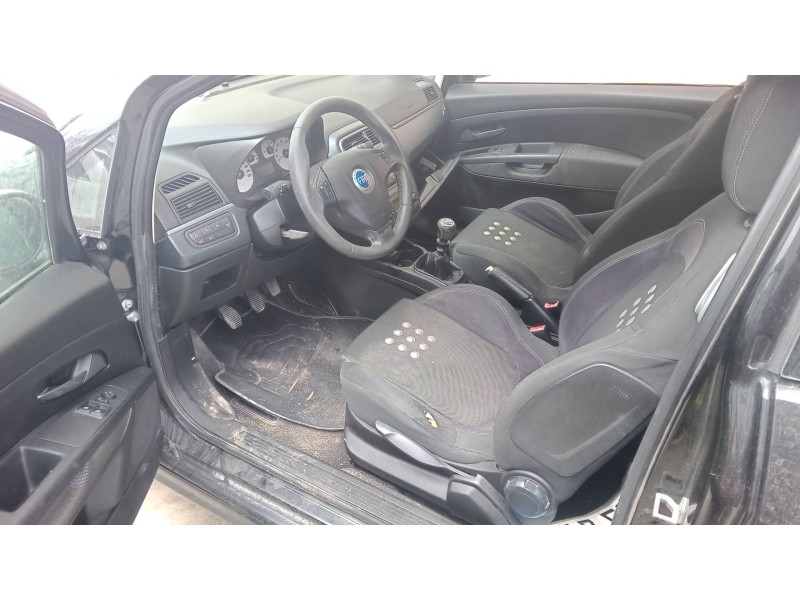 fiat grande punto (199_) del año 2006