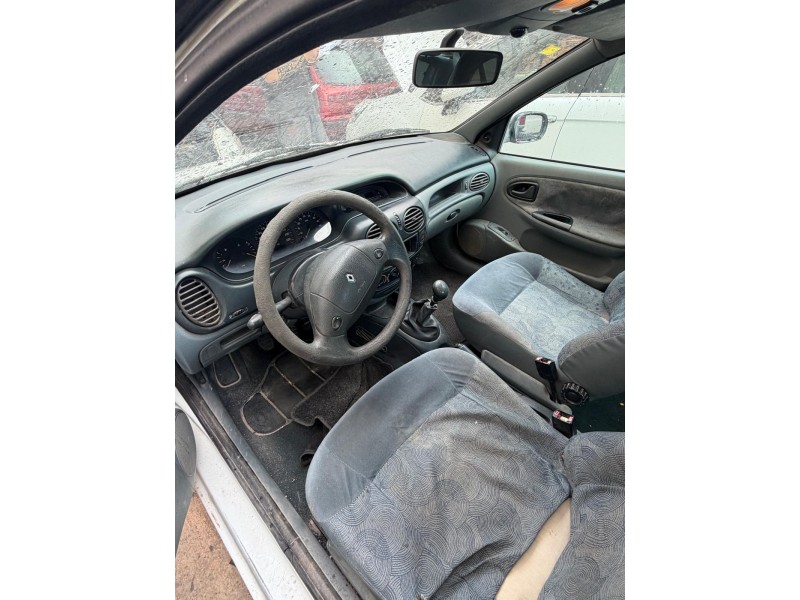 renault megane i (ba0/1_) del año 1997