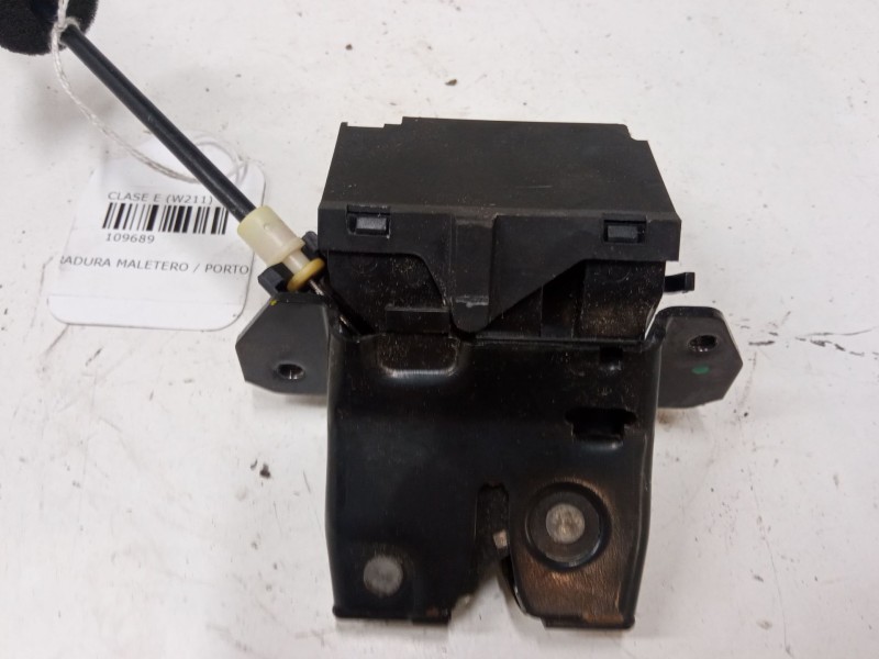 Recambio de cerradura maletero / porton para mercedes-benz clase e (w211) e 270 cdi (211.016) referencia OEM IAM   