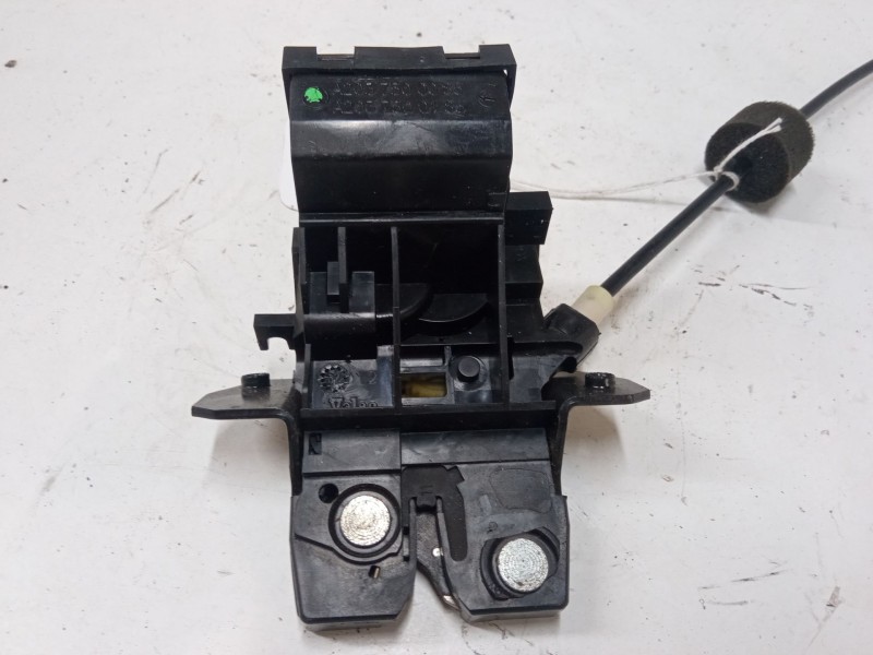 Recambio de cerradura maletero / porton para mercedes-benz clase e (w211) e 270 cdi (211.016) referencia OEM IAM   
