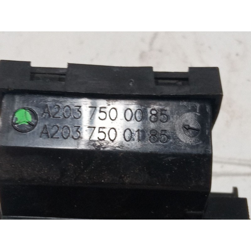 Recambio de cerradura maletero / porton para mercedes-benz clase e (w211) e 270 cdi (211.016) referencia OEM IAM   