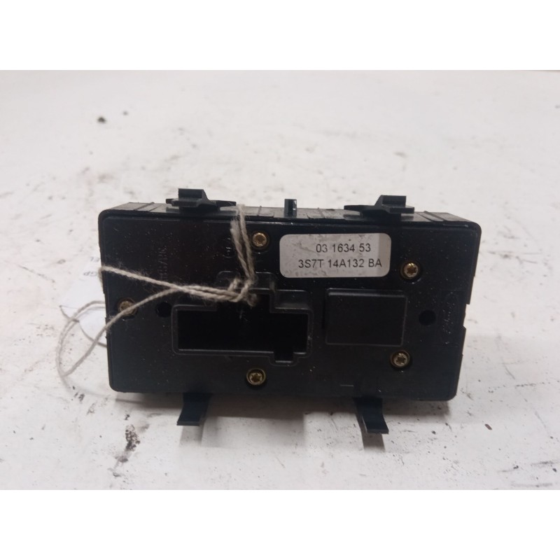Recambio de mando elevalunas delantero izquierdo para ford mondeo iii sedán (b4y) 2.0 16v tddi / tdci referencia OEM IAM 3S7T14A