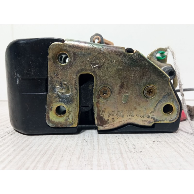 Recambio de cerradura puerta delantera izquierda para chrysler voyager / grand voyager iii (gs_, ns_) 2.4 i referencia OEM IAM  