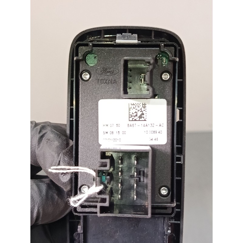 Recambio de mando elevalunas delantero izquierdo para ford fiesta vi (cb1, ccn) 1.4 tdci referencia OEM IAM 6A6T14A132AC  