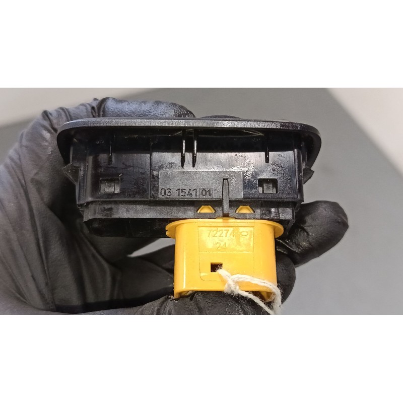Recambio de mando elevalunas delantero derecho para ford fiesta vi (cb1, ccn) 1.4 tdci referencia OEM IAM 8A6T14529AB  