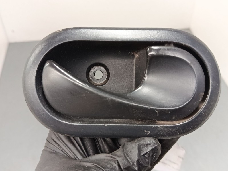 Recambio de maneta interior puerta delantera derecha para dacia dokker furgoneta/monovolumen 1.6 lpg referencia OEM IAM 82007338