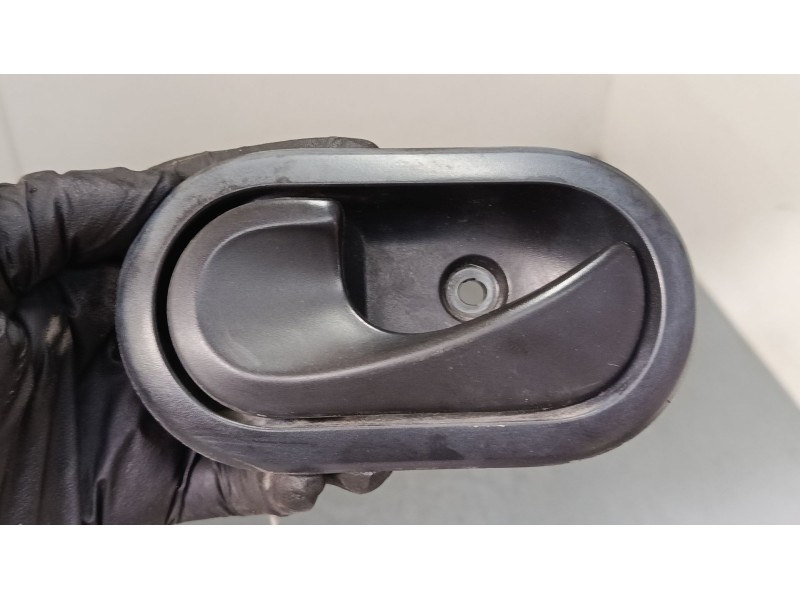 Recambio de maneta interior puerta delantera izquierda para dacia dokker furgoneta/monovolumen 1.6 lpg referencia OEM IAM 820073